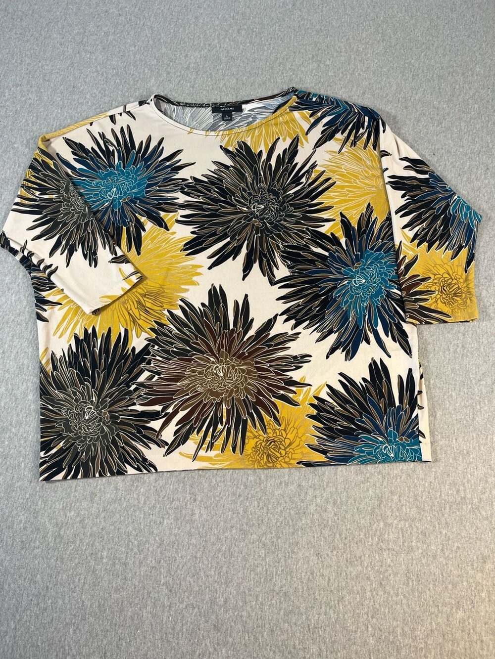 Alfani Floral Burst Print 3/4 Sleeve Boat Neck Top Women’s Size PL
